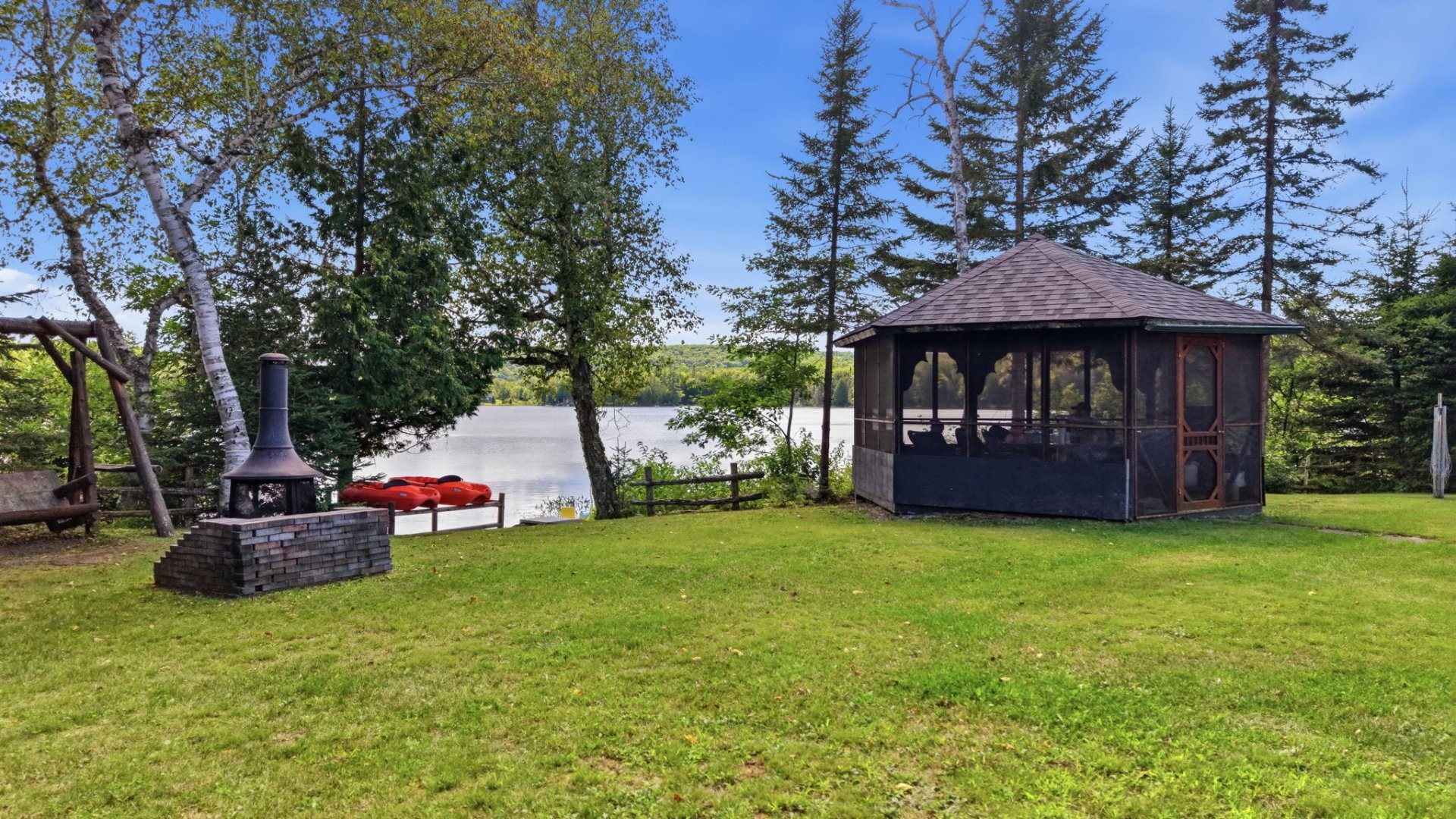 









42


Ch. du Lac-Allet

,
Kiamika,




QC
J0W1G0

