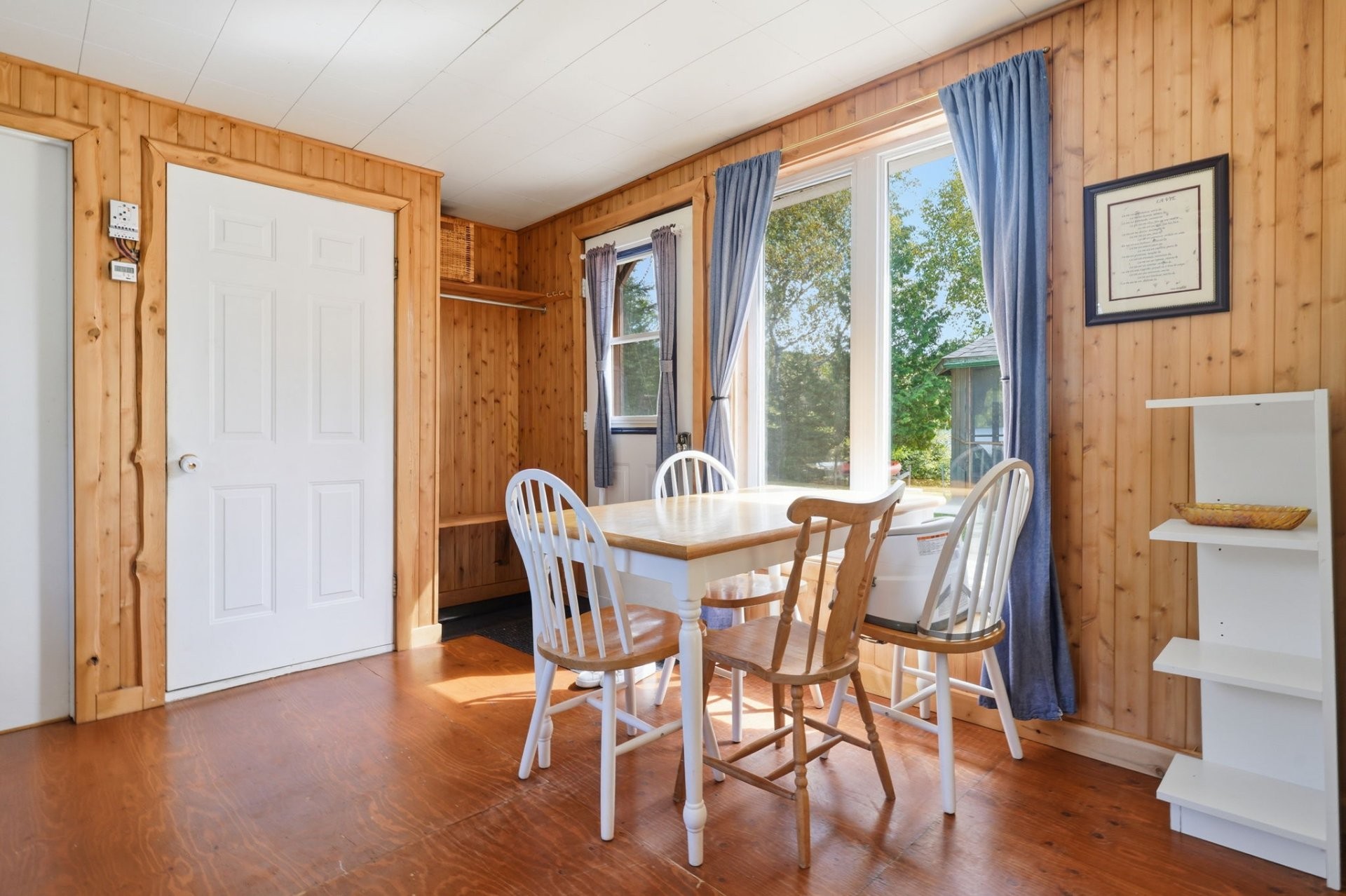 









42


Ch. du Lac-Allet

,
Kiamika,




QC
J0W1G0

