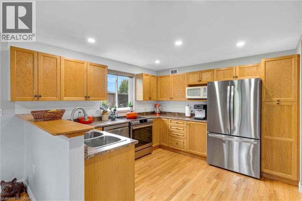 












103 DUNADRY Lane

,
Freelton,




Ontario
L0R1K0

