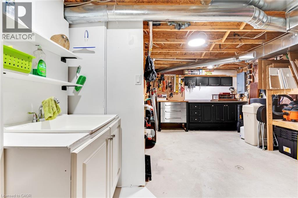 












103 DUNADRY Lane

,
Freelton,




Ontario
L0R1K0

