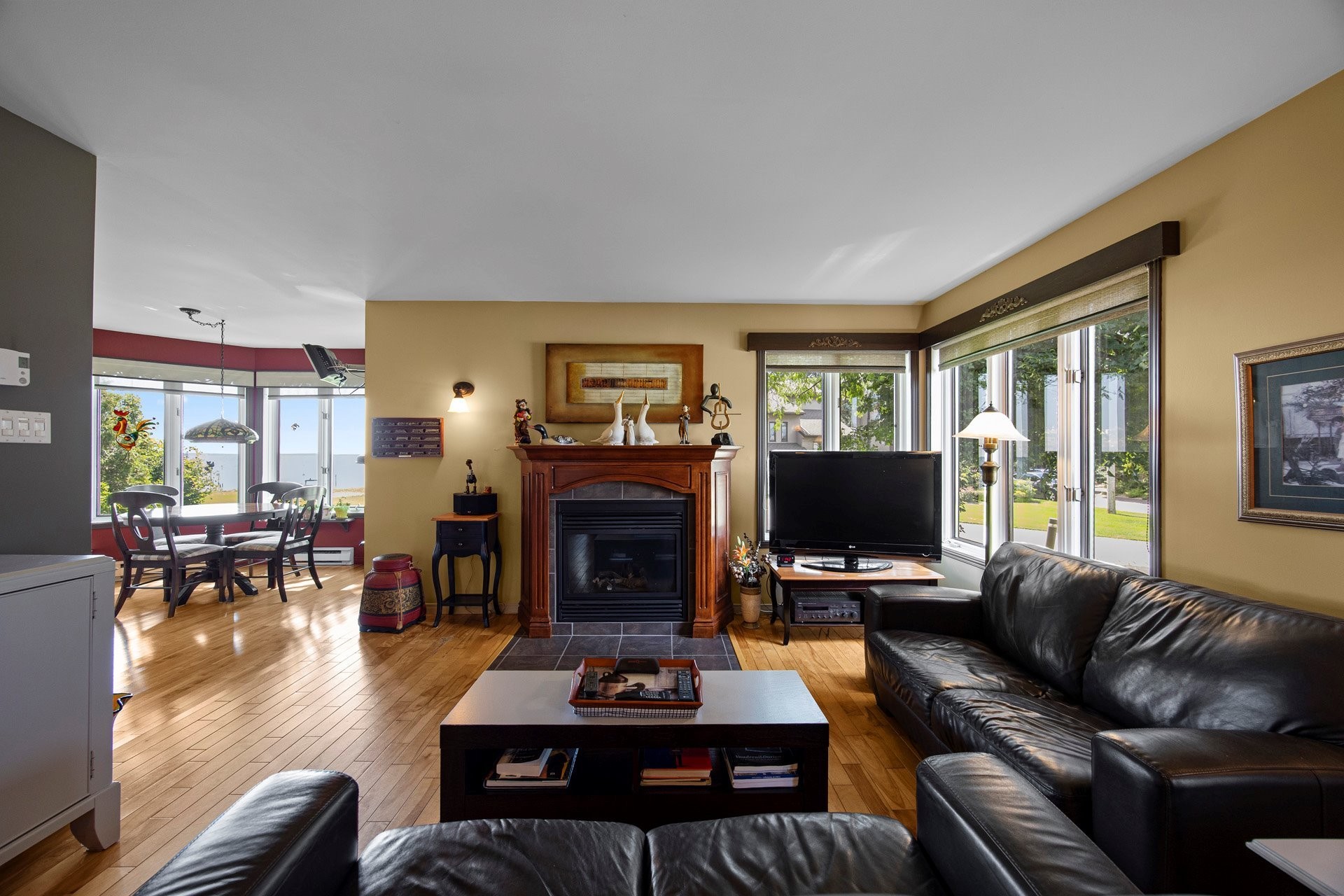 









110


38e Avenue S.

,
Saint-Zotique,




QC
J0P1Z0

