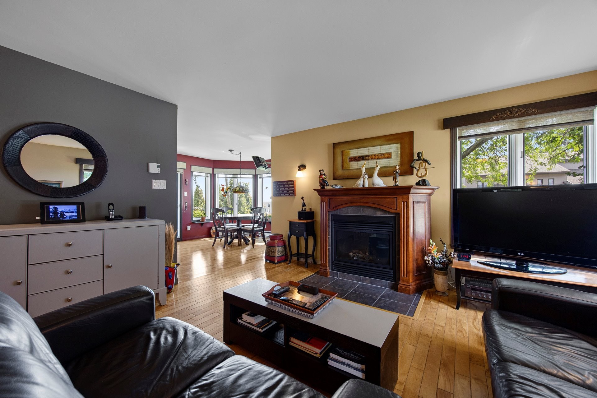 









110


38e Avenue S.

,
Saint-Zotique,




QC
J0P1Z0

