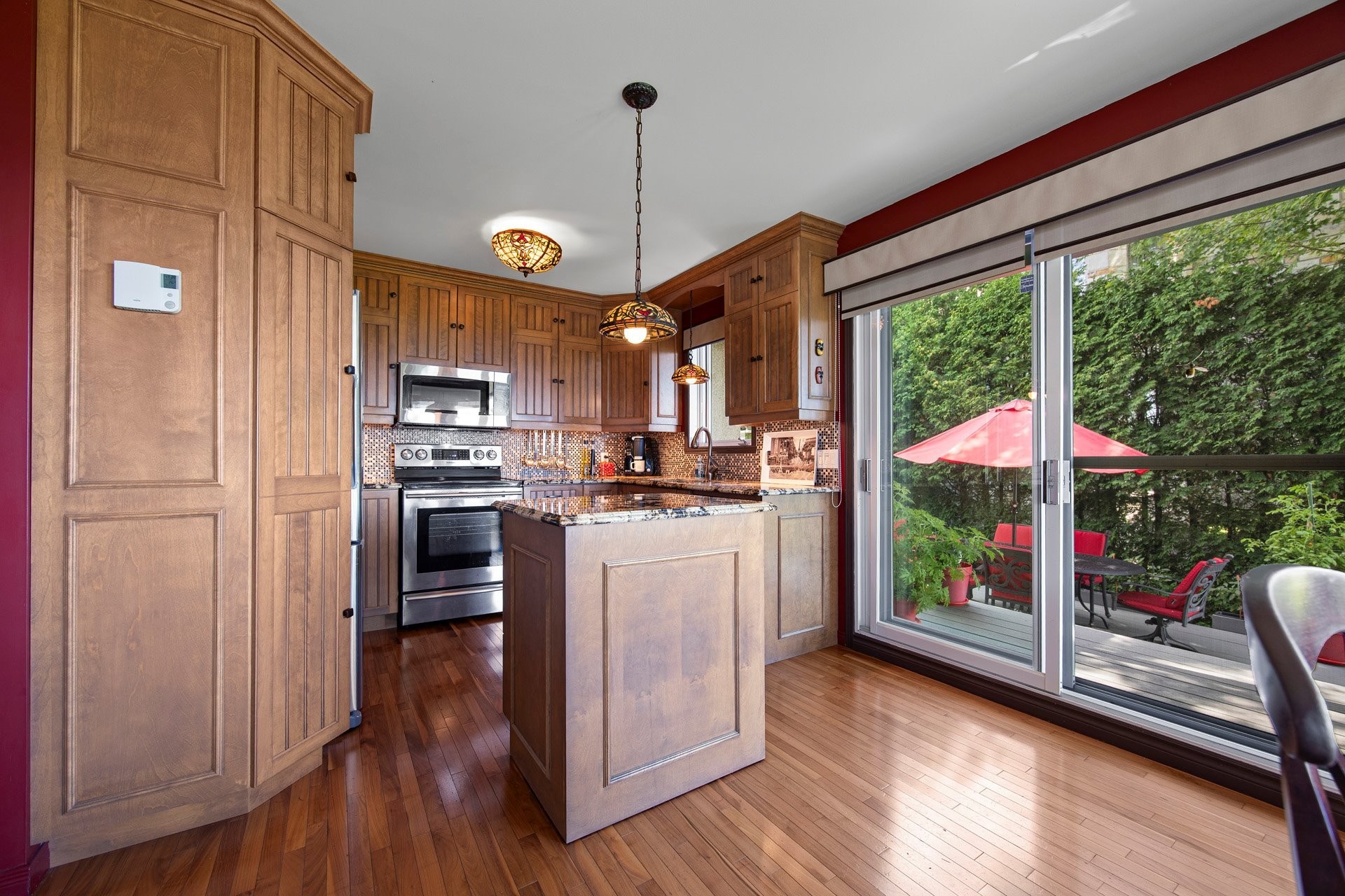 









110


38e Avenue S.

,
Saint-Zotique,




QC
J0P1Z0

