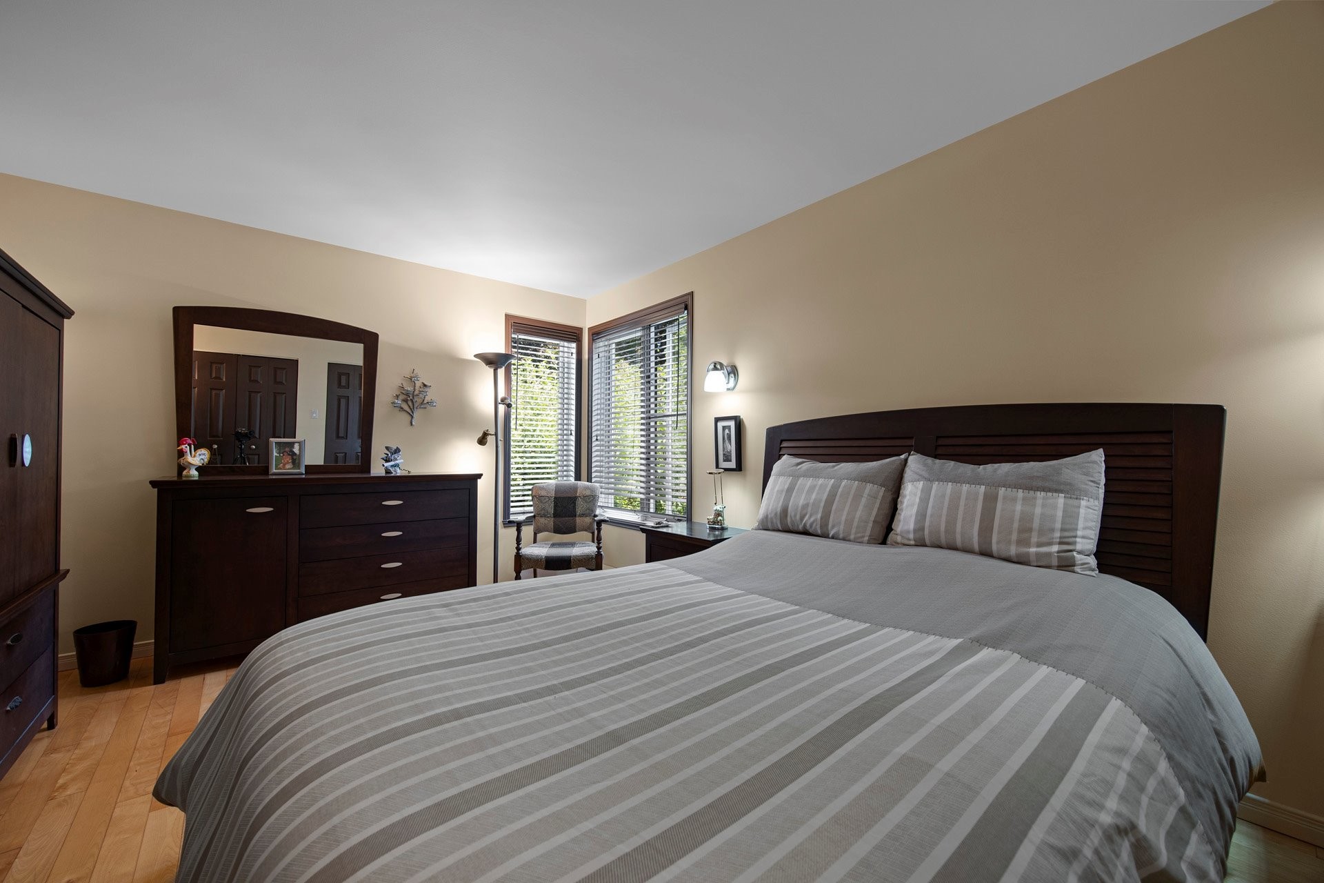 









110


38e Avenue S.

,
Saint-Zotique,




QC
J0P1Z0

