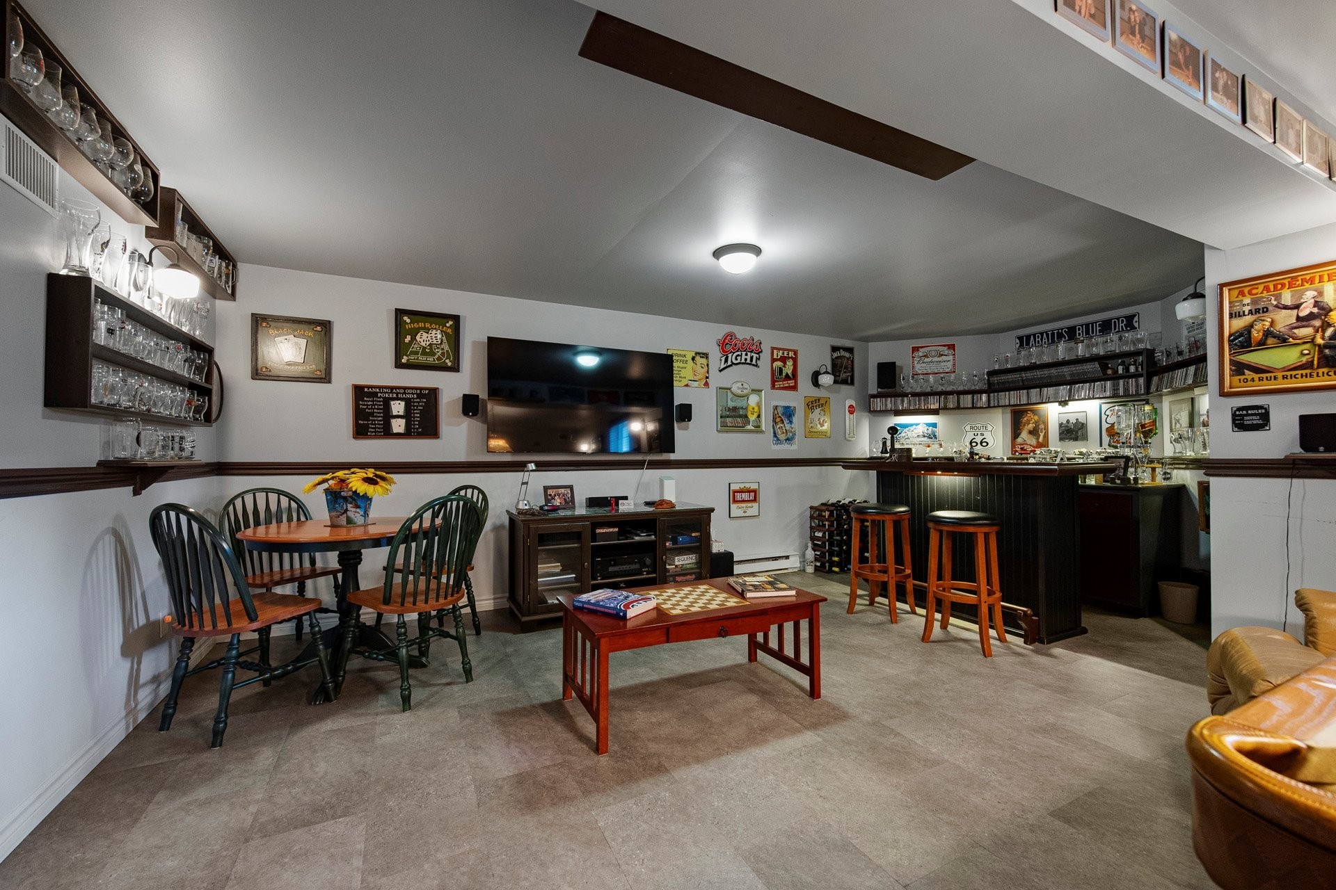 









110


38e Avenue S.

,
Saint-Zotique,




QC
J0P1Z0

