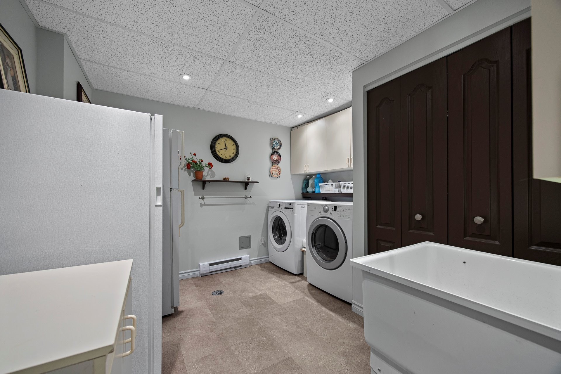 









110


38e Avenue S.

,
Saint-Zotique,




QC
J0P1Z0

