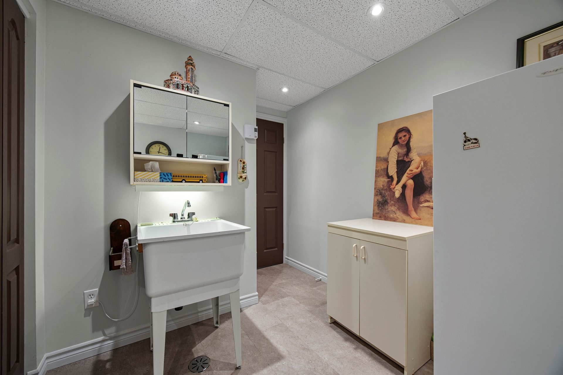 









110


38e Avenue S.

,
Saint-Zotique,




QC
J0P1Z0

