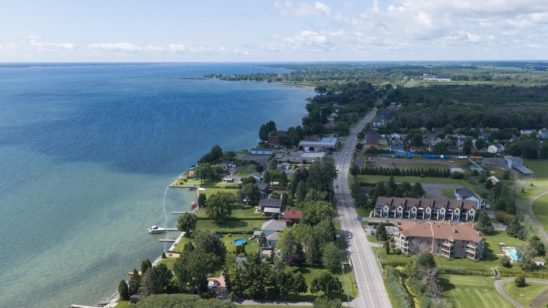 









110


38e Avenue S.

,
Saint-Zotique,




QC
J0P1Z0

