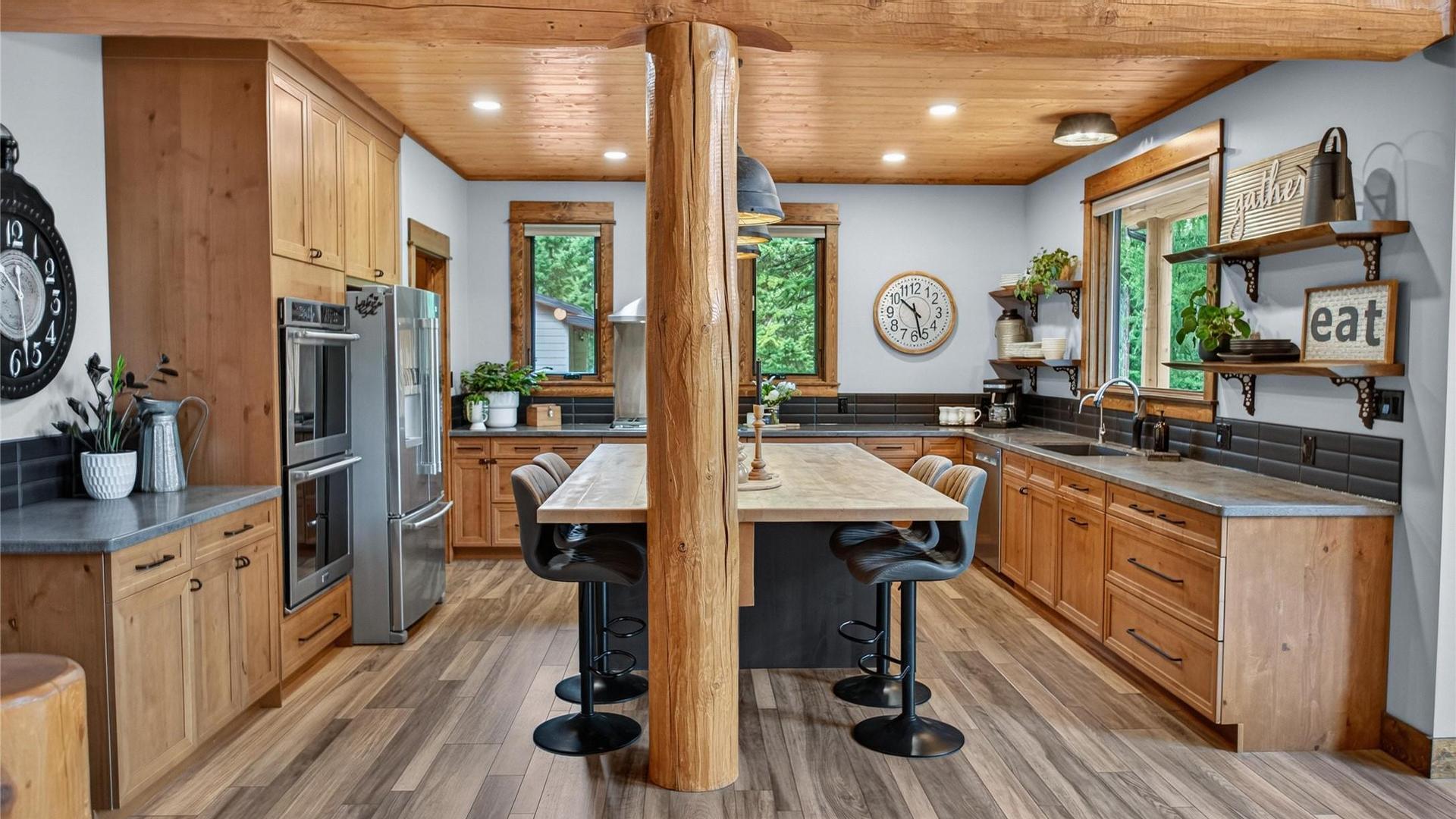 









3373


Mountain View

Court,
Jaffray,




BC
V0B 1T0

