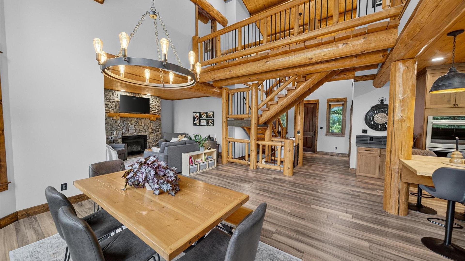 









3373


Mountain View

Court,
Jaffray,




BC
V0B 1T0

