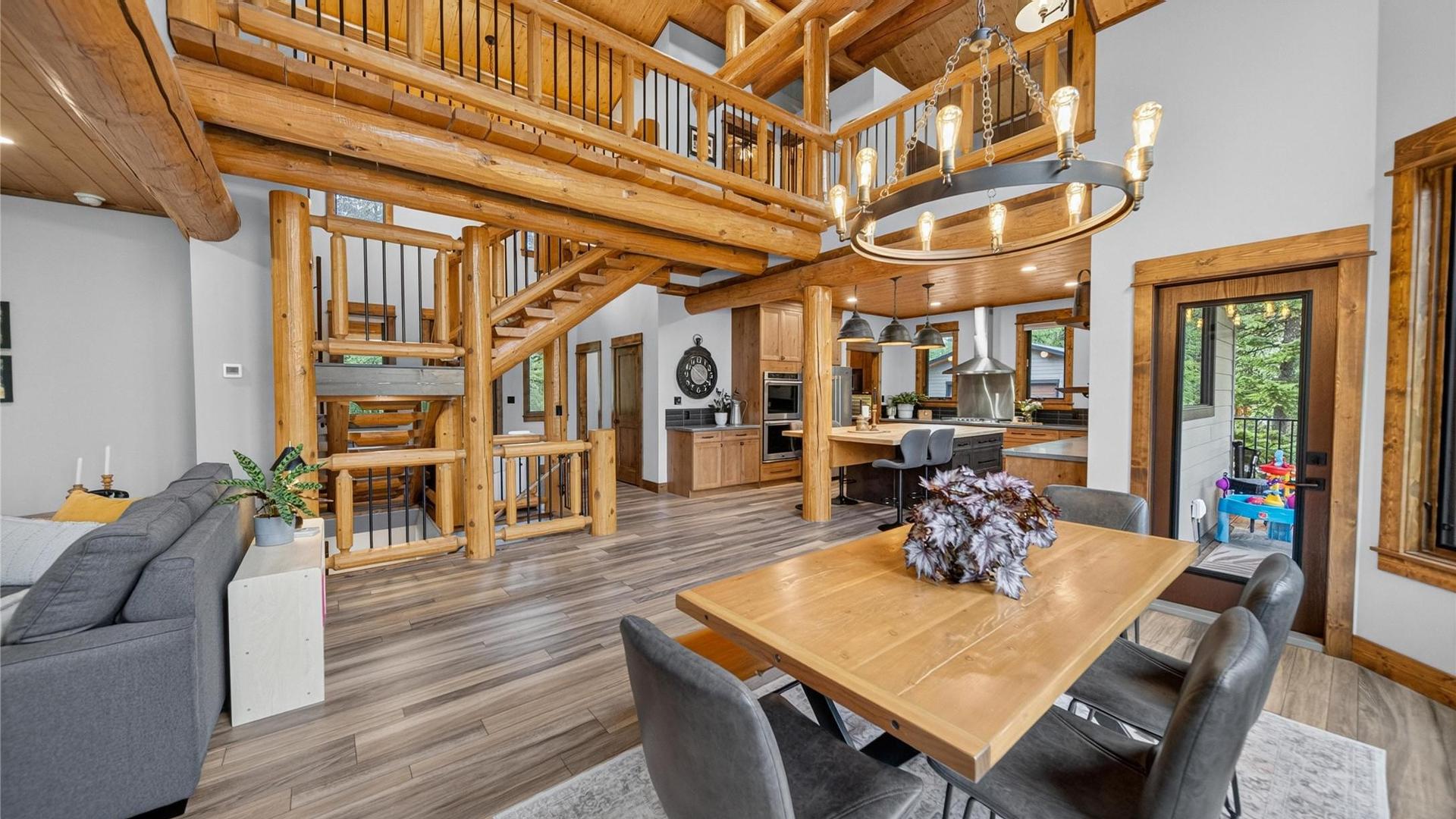 









3373


Mountain View

Court,
Jaffray,




BC
V0B 1T0

