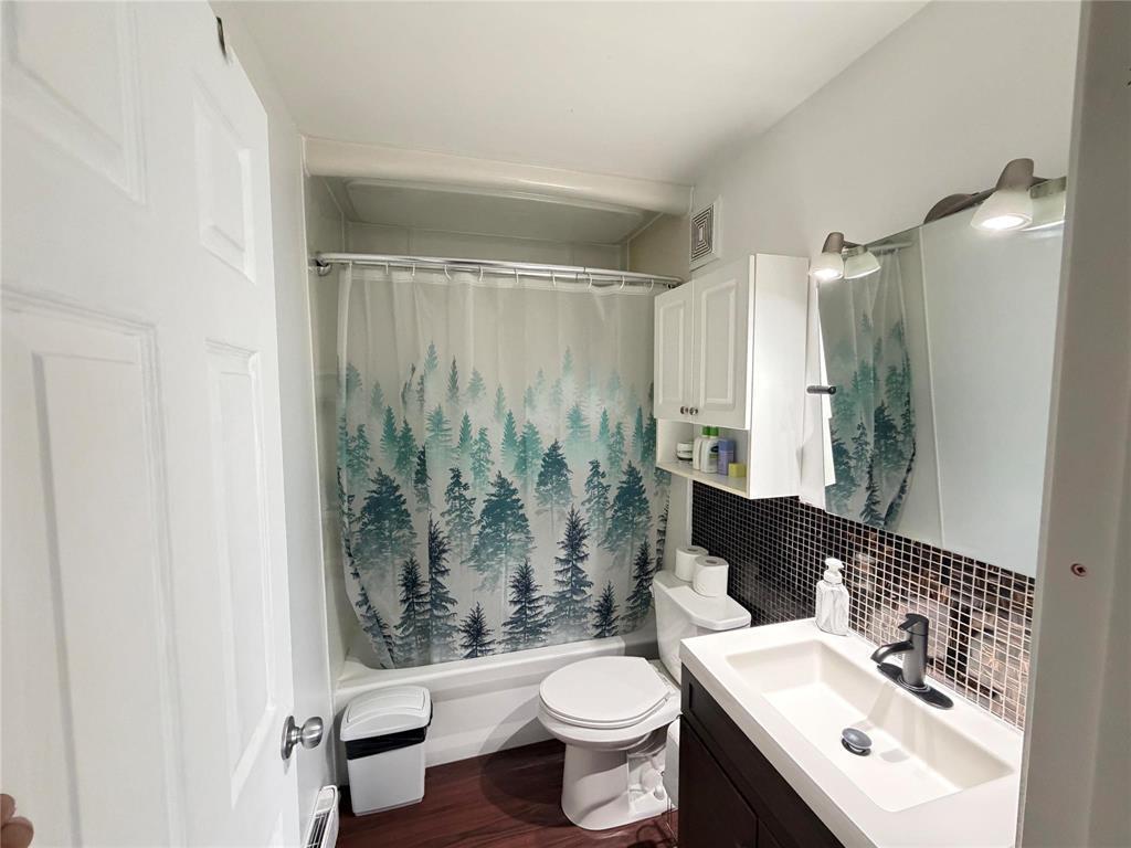 












12 2nd Street SW

,
Hamiota,




Manitoba
R0M0T0

