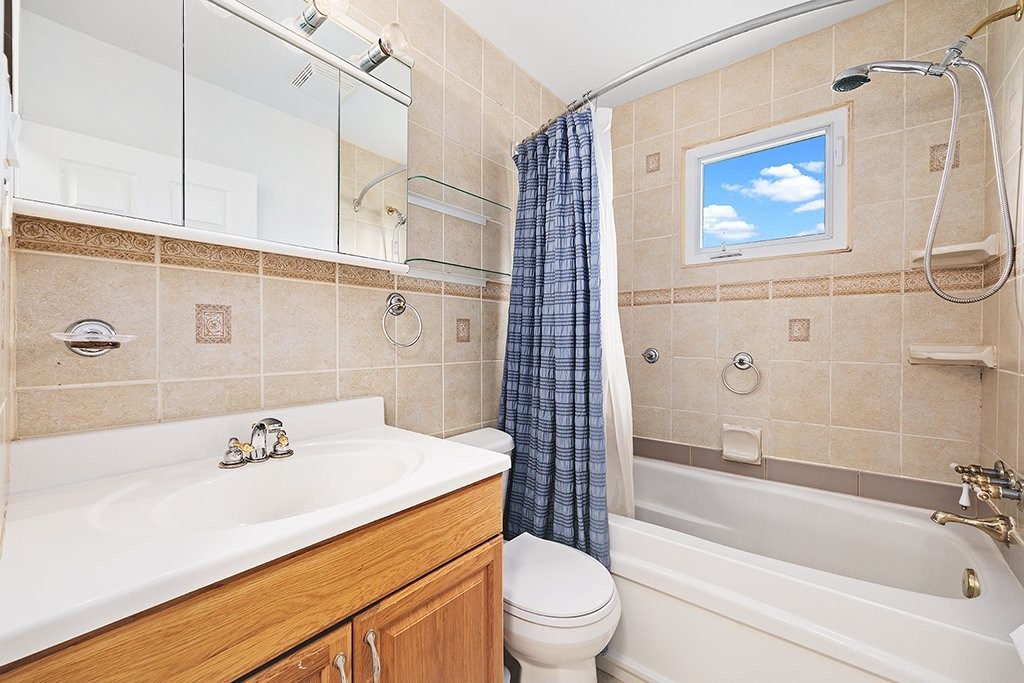









977C


Route 303 N.

,
Clarendon,




QC
J0X2Y0

