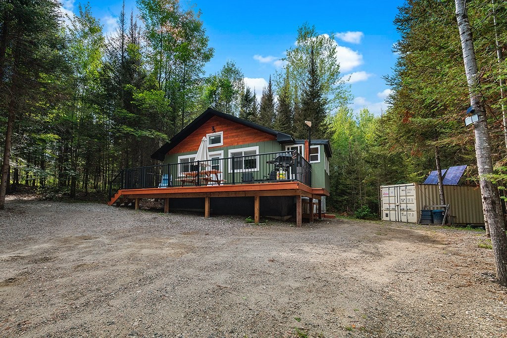 









791


Ch. Crawford

,
Litchfield,




QC
J0X1K0

