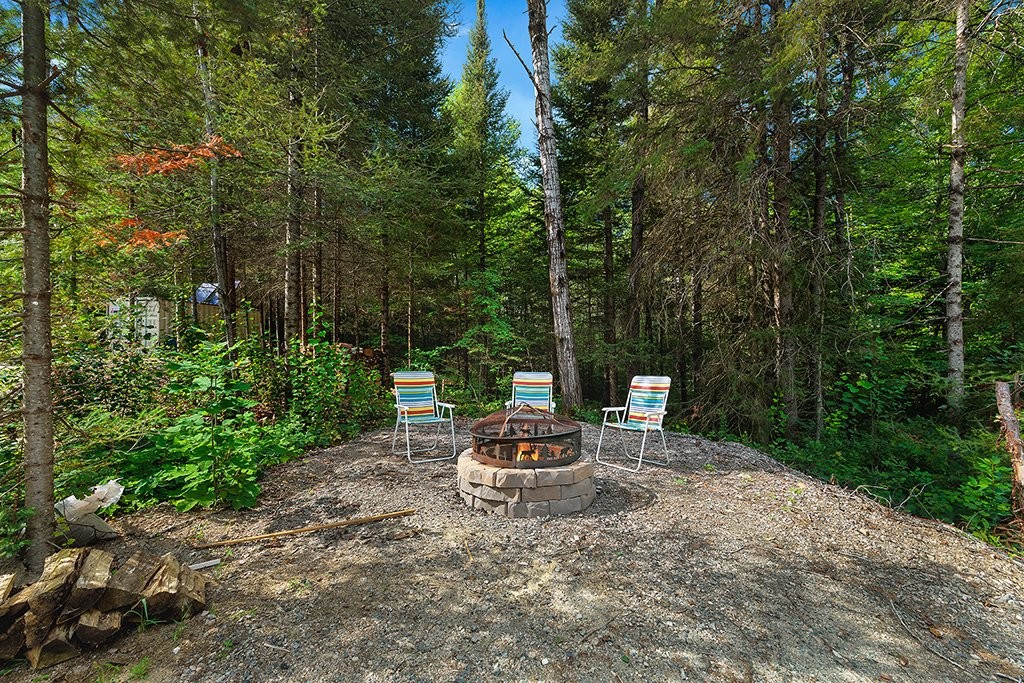 









791


Ch. Crawford

,
Litchfield,




QC
J0X1K0

