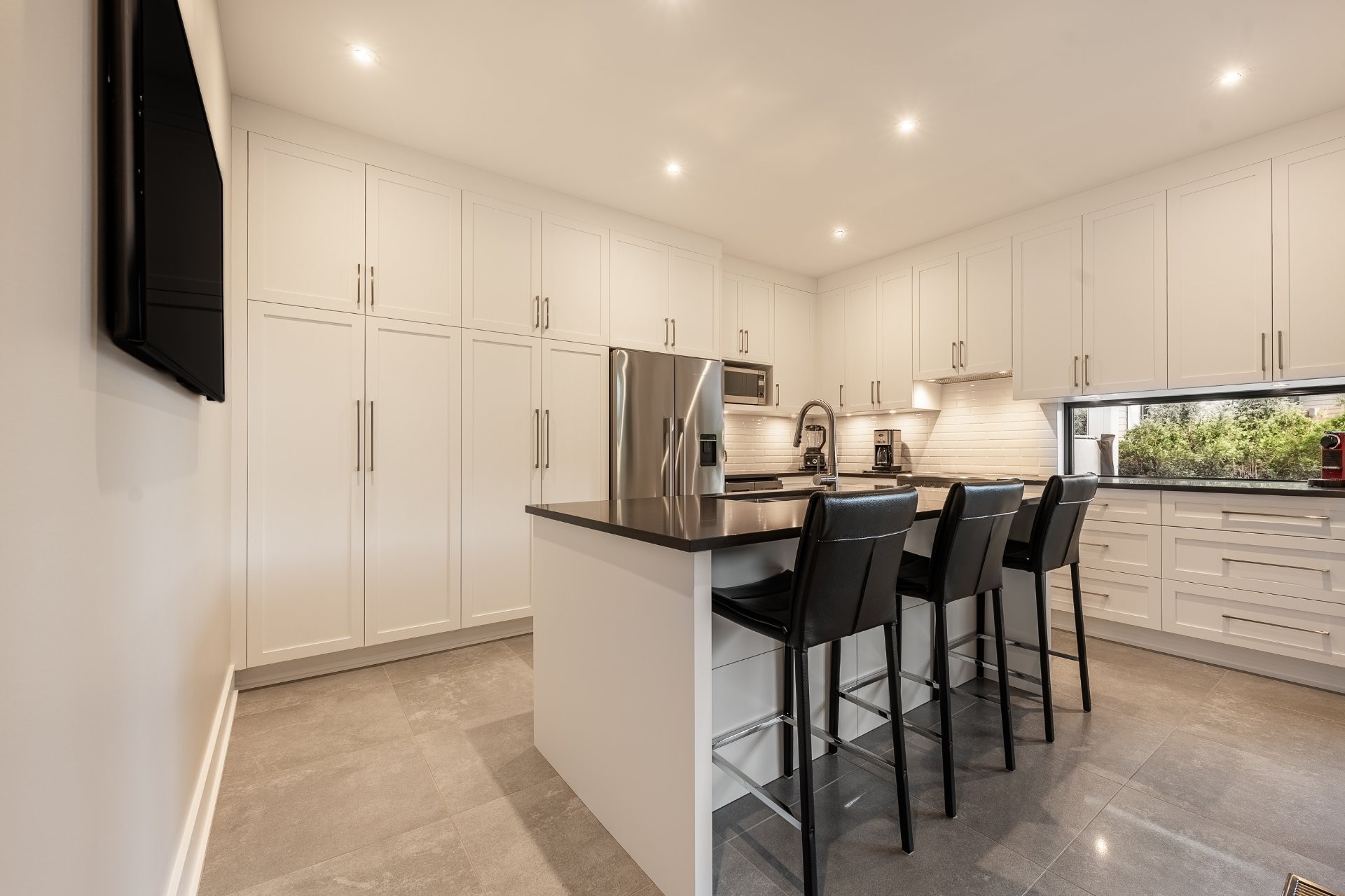 









345


Rue Narbonne

,
Sainte-Julie,




QC
J3E0E9

