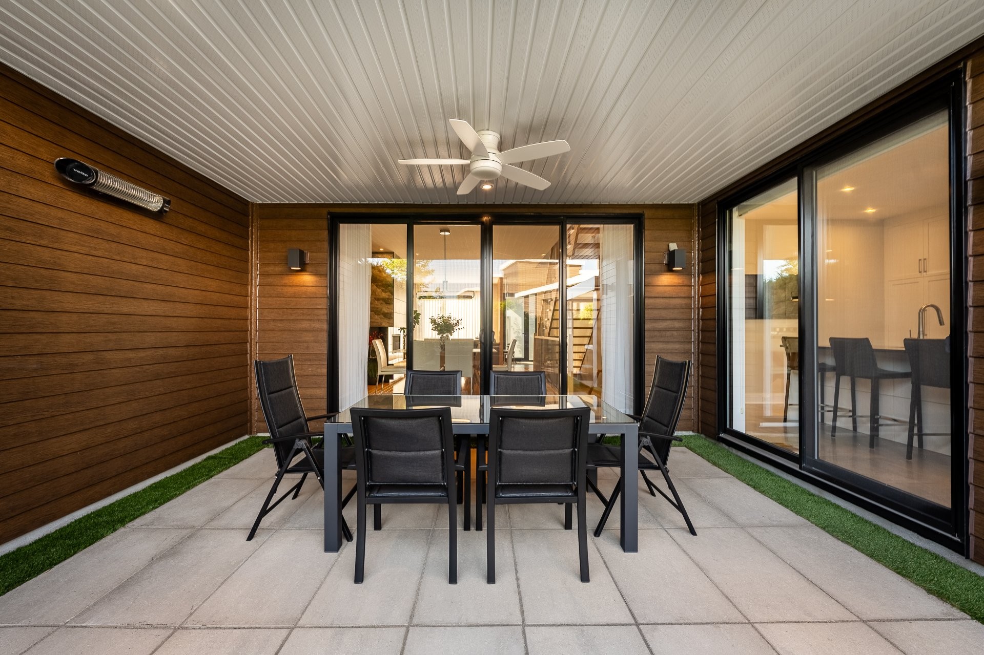 









345


Rue Narbonne

,
Sainte-Julie,




QC
J3E0E9

