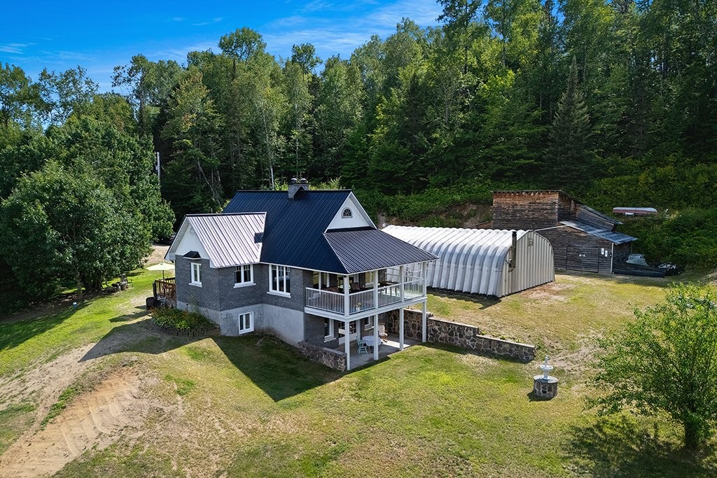 









41


Ch. MacCreadie

,
Otter Lake,




QC
J0X2P0

