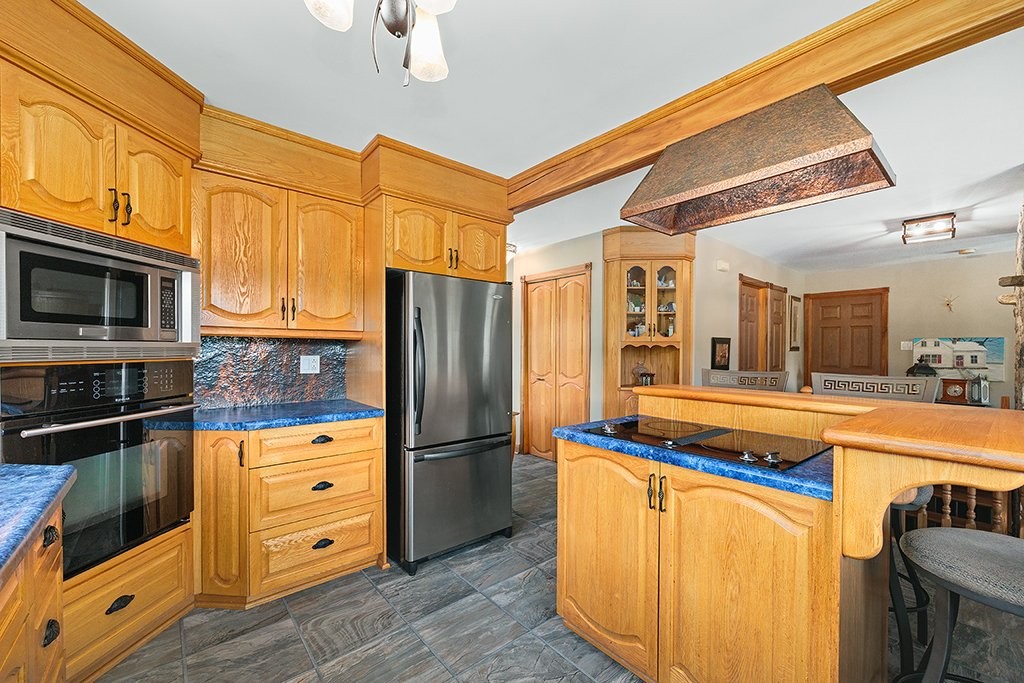 









41


Ch. MacCreadie

,
Otter Lake,




QC
J0X2P0

