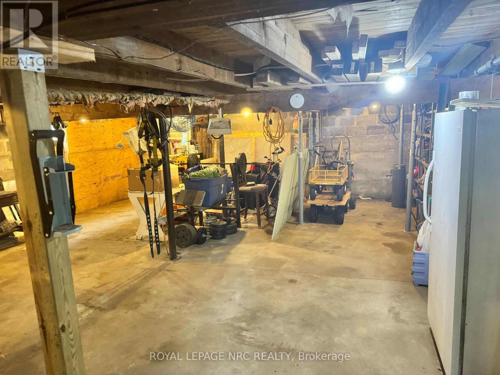 












3752 CRYSTAL BEACH DRIVE

,
Fort Erie (Crystal Beach),




Ontario
L0S1B0

