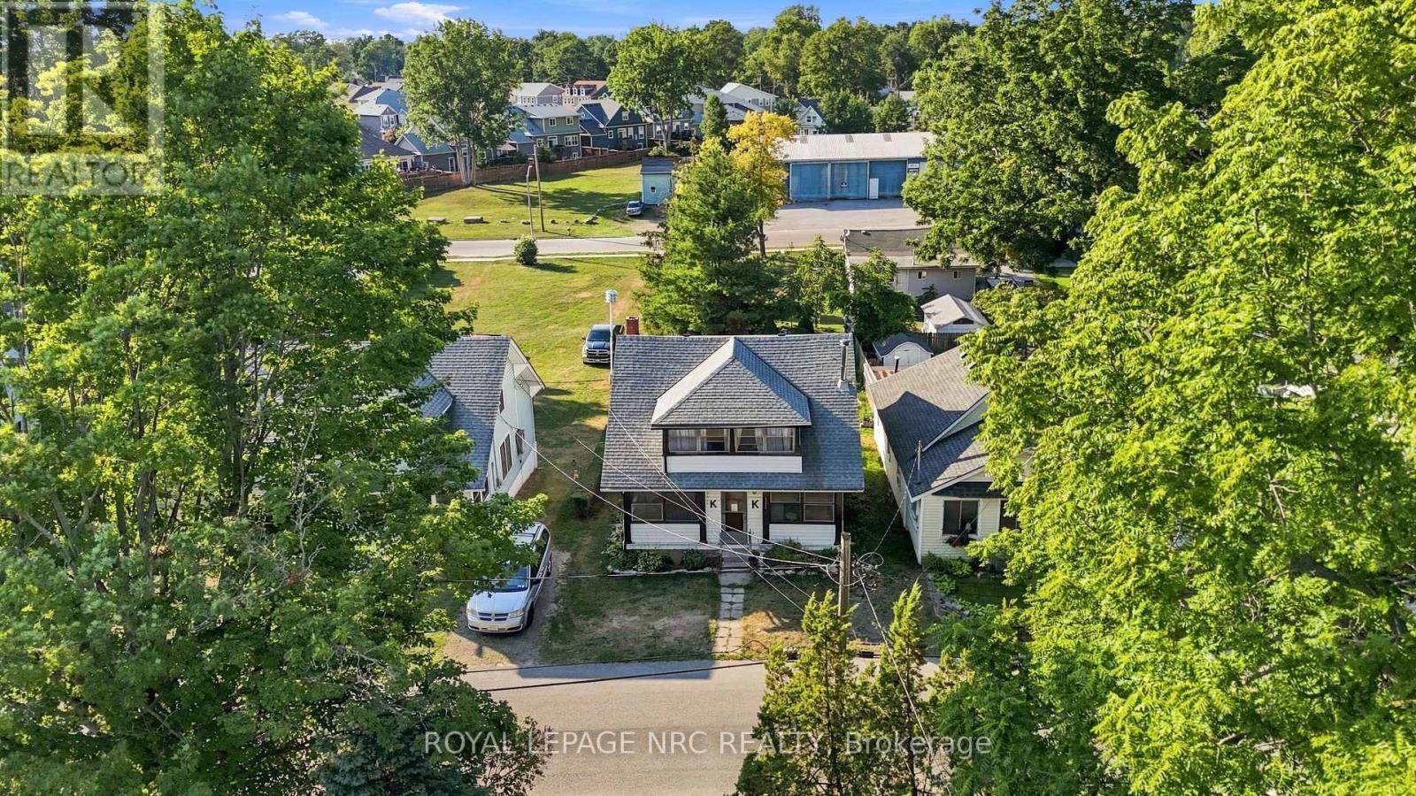 












3752 CRYSTAL BEACH DRIVE

,
Fort Erie (Crystal Beach),




Ontario
L0S1B0

