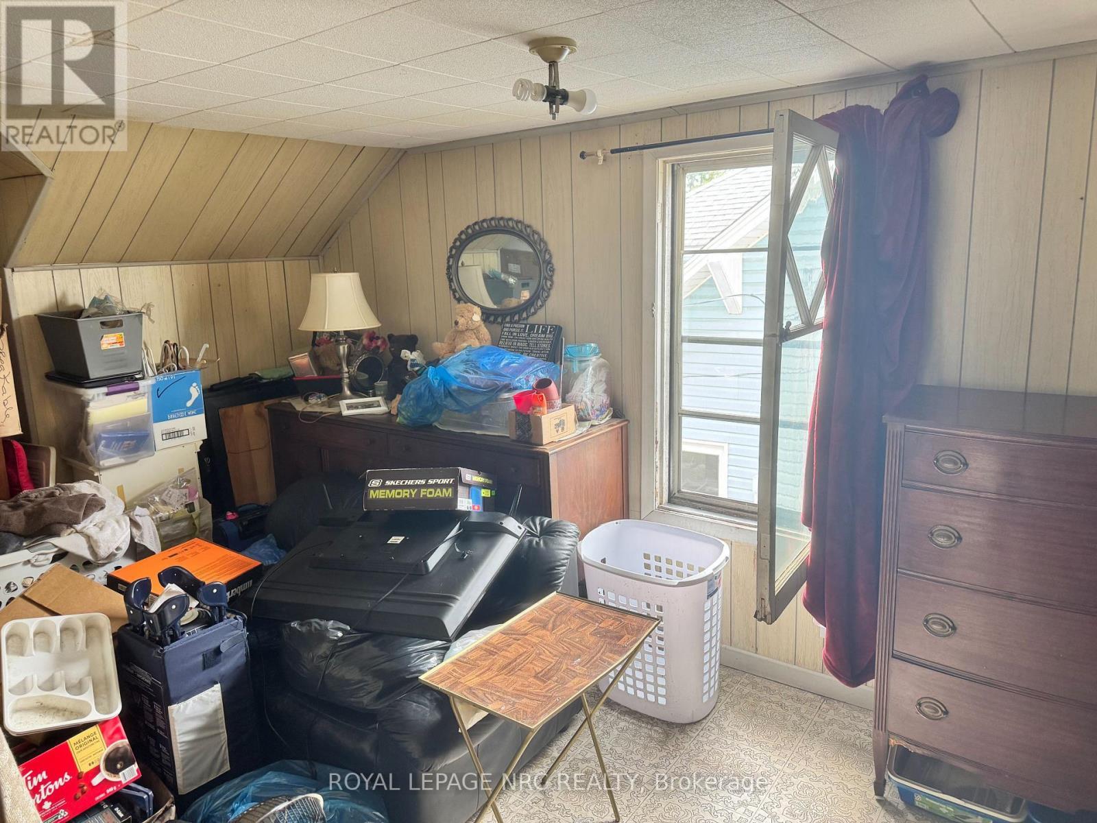 












3752 CRYSTAL BEACH DRIVE

,
Fort Erie (Crystal Beach),




Ontario
L0S1B0

