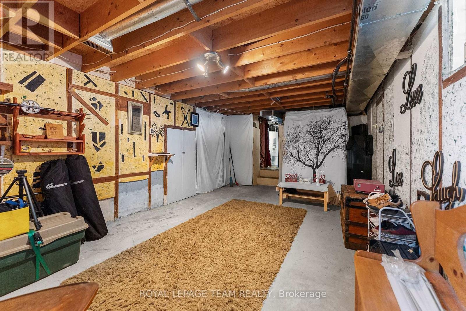 












80 BANK STREET S

,
Renfrew,




Ontario
K7V2E6


