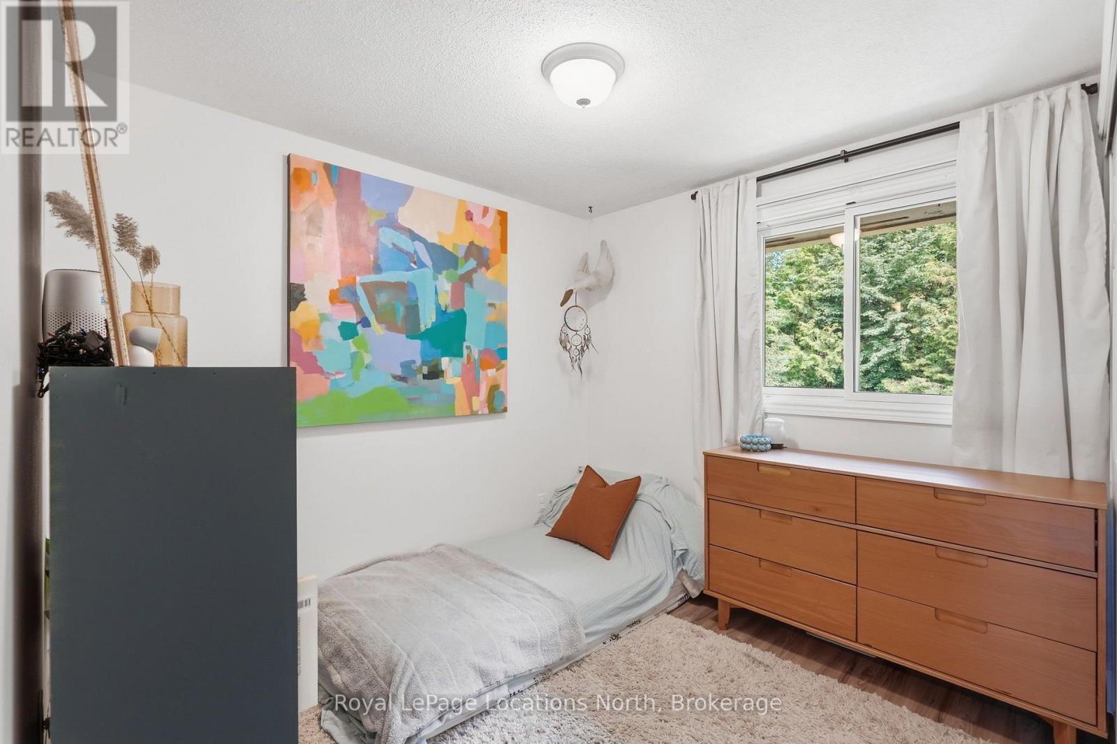 












2595 6TH AVENUE W

,
Owen Sound,




Ontario
N4K5J7

