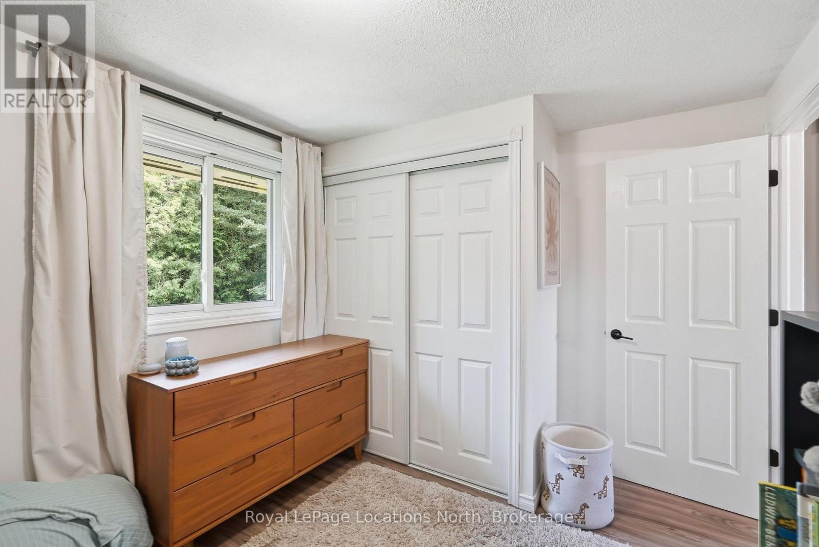 












2595 6TH AVENUE W

,
Owen Sound,




Ontario
N4K5J7


