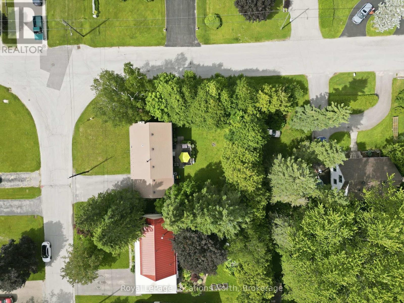 












2595 6TH AVENUE W

,
Owen Sound,




Ontario
N4K5J7

