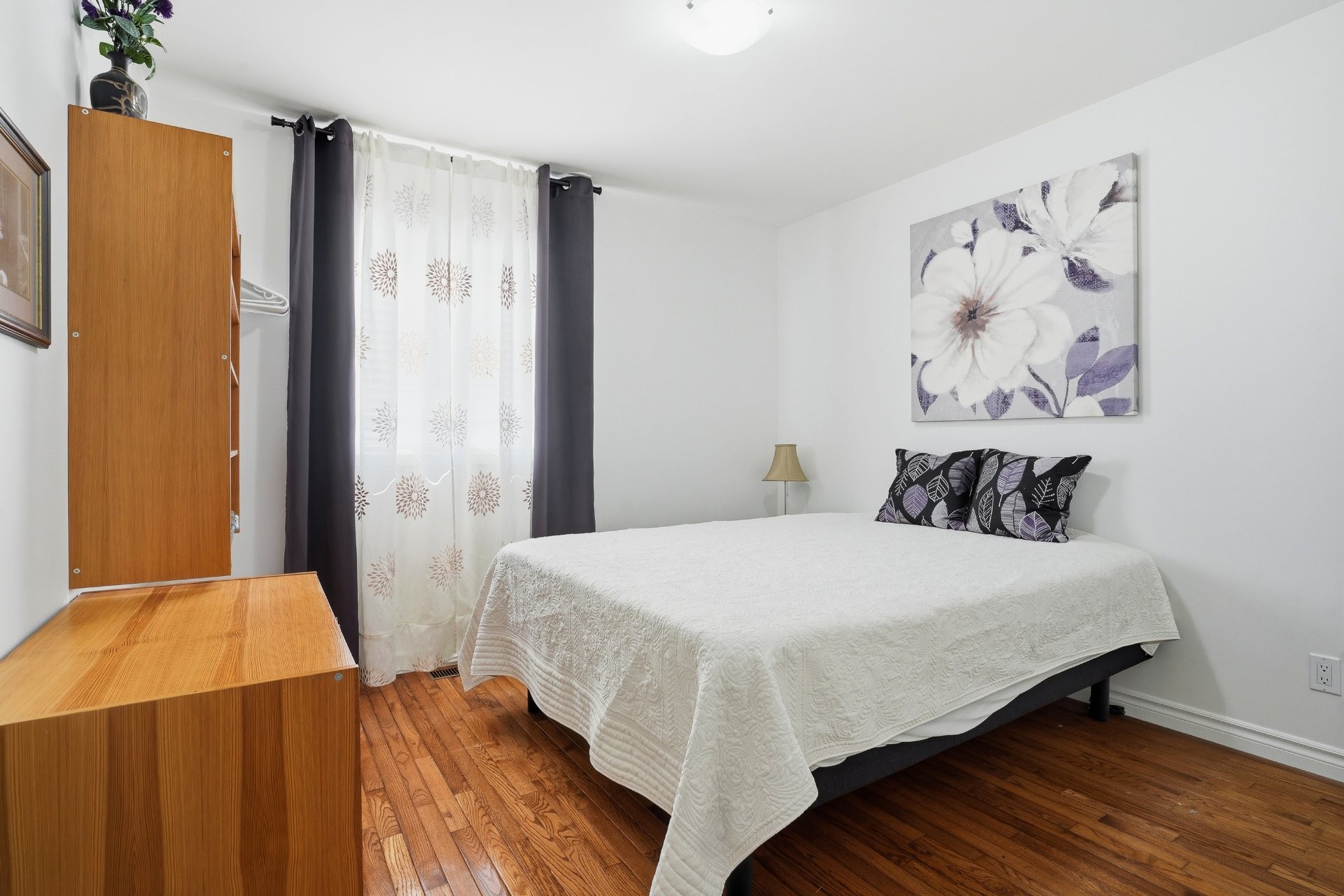 









4066


Ch. Montpetit

,
Austin,




QC
J1X5R9

