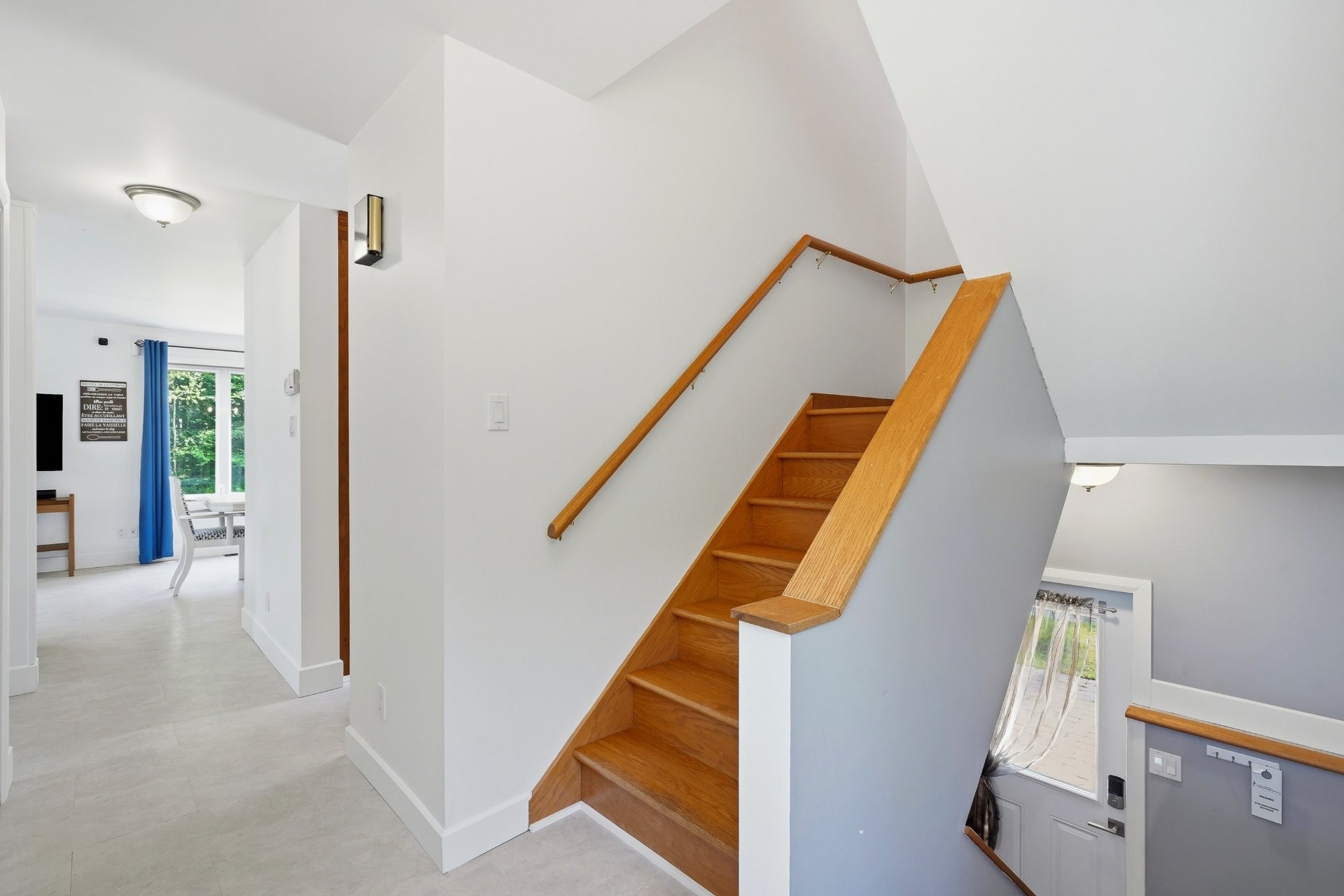 









4066


Ch. Montpetit

,
Austin,




QC
J1X5R9


