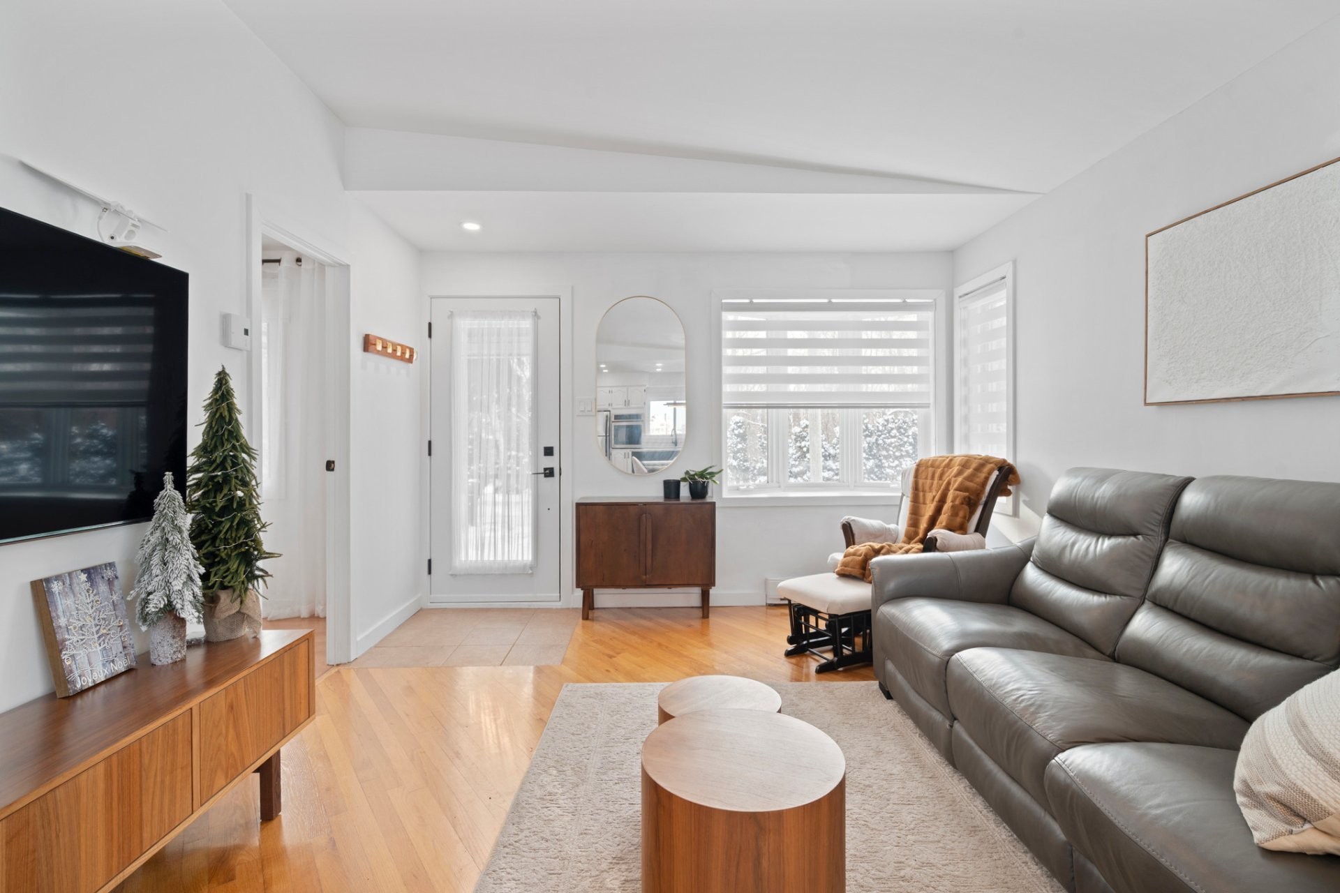 









5


Rue Île-Mathieu

,
Laval (Saint-François),




QC
H7A4C6


