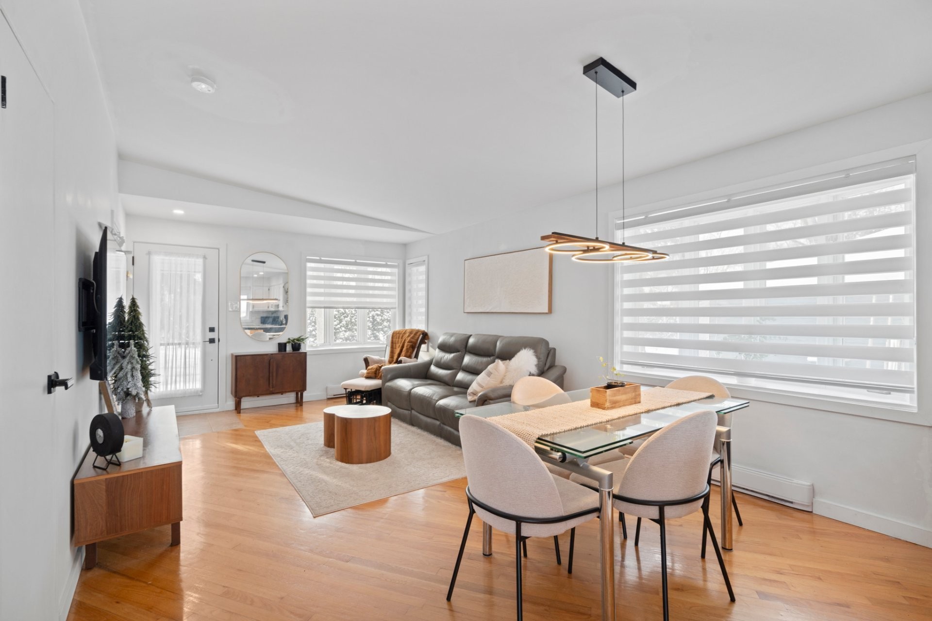 









5


Rue Île-Mathieu

,
Laval (Saint-François),




QC
H7A4C6

