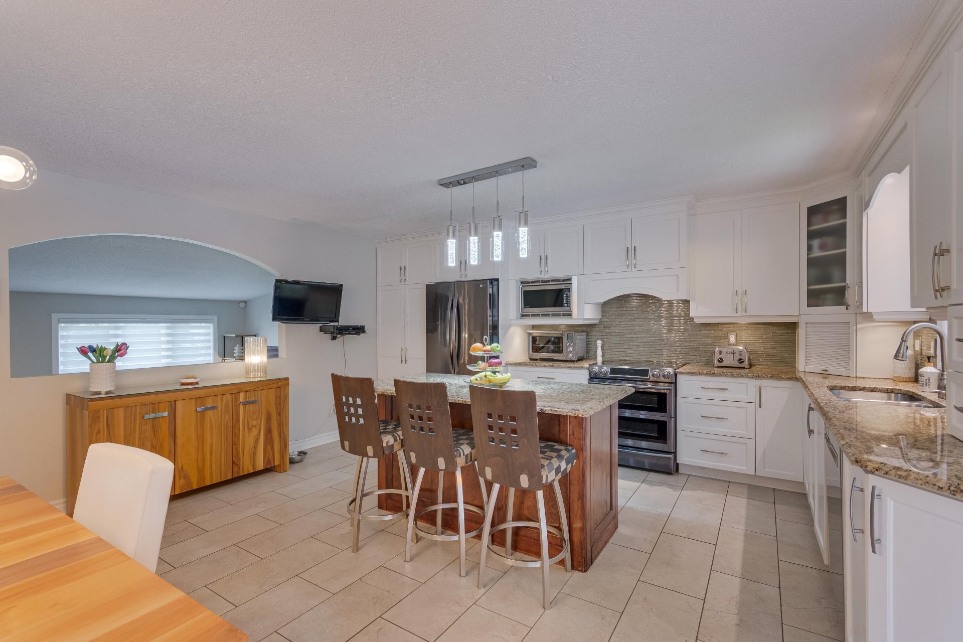 









19


Rue des Perdrix

,
Gatineau (Hull),




QC
J9A2V2

