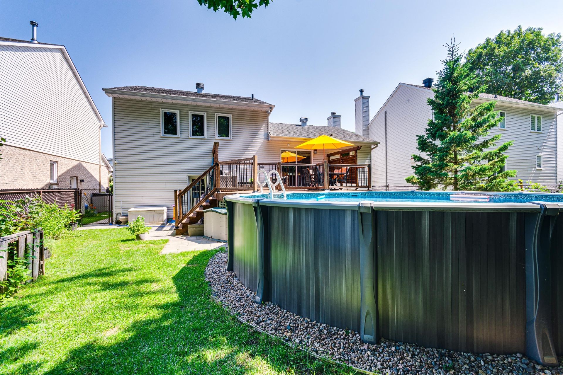









19


Rue des Perdrix

,
Gatineau (Hull),




QC
J9A2V2


