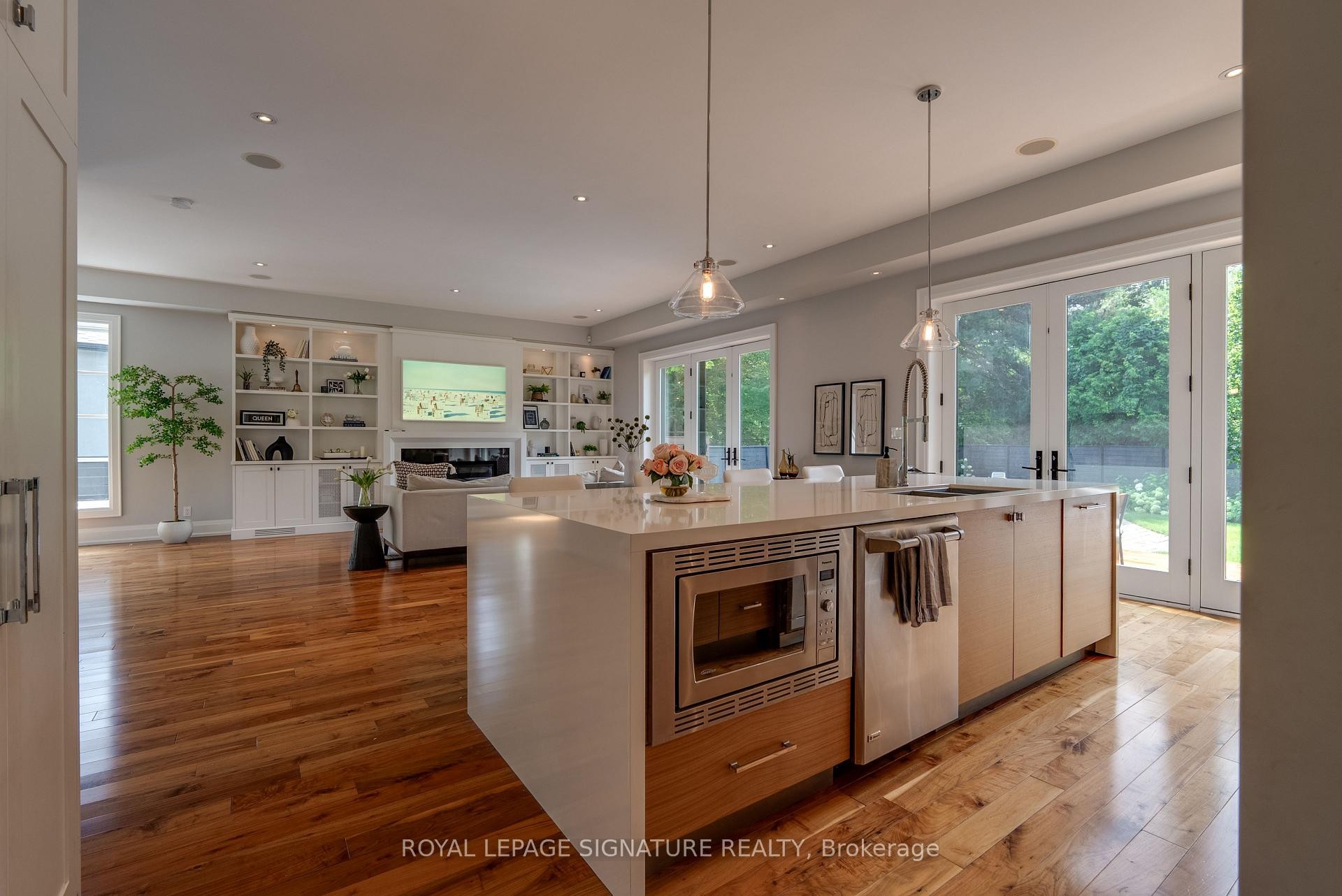 









12


Cudia

Crescent,
Toronto,




ON
M1M 2W8

