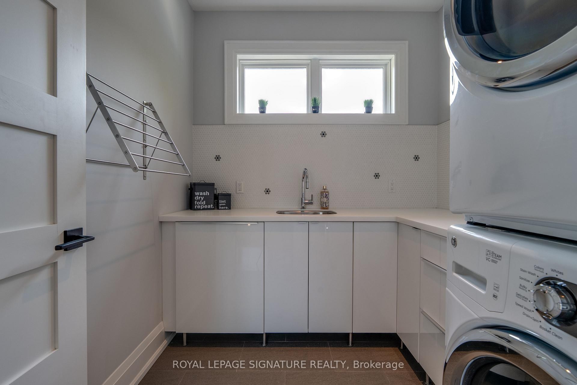 









12


Cudia

Crescent,
Toronto,




ON
M1M 2W8

