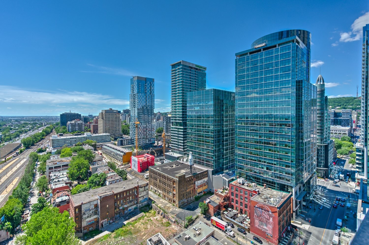 









1288


Av. des Canadiens-de-Montréal

, 2601,
Montréal (Ville-Marie),




QC
H3B3B3

