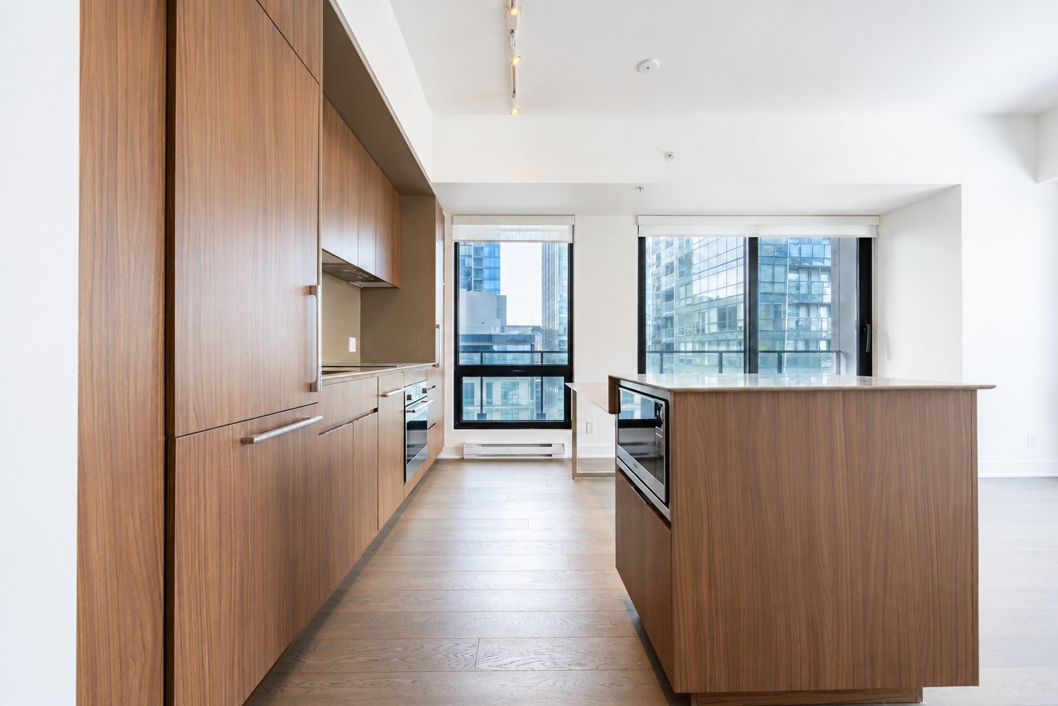 









1288


Av. des Canadiens-de-Montréal

, 2601,
Montréal (Ville-Marie),




QC
H3B3B3

