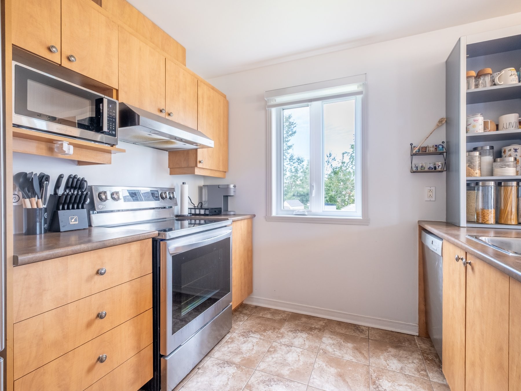 









213


Rue Benjamin

,
Saint-Amable,




QC
J0L1N0

