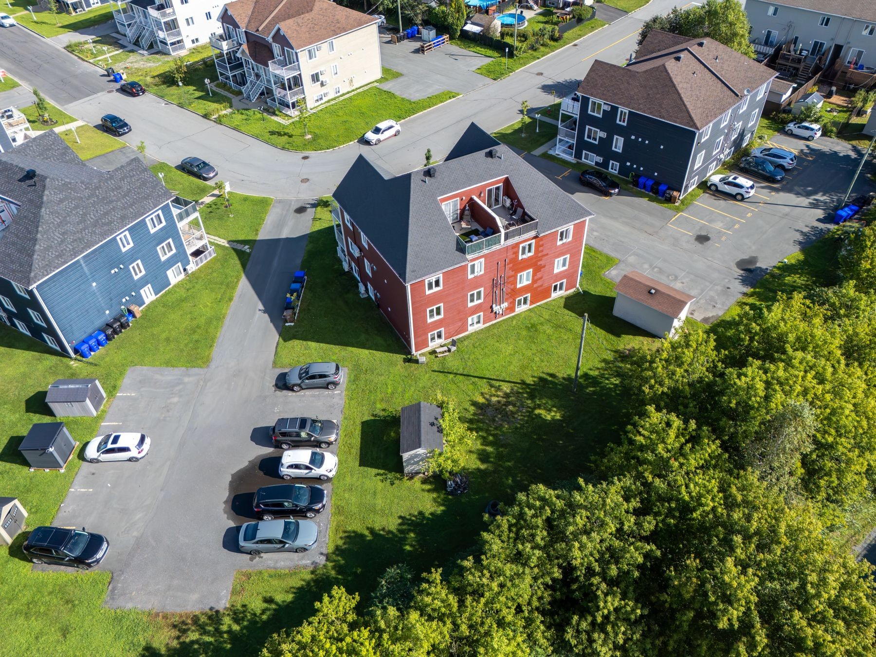 









213


Rue Benjamin

,
Saint-Amable,




QC
J0L1N0

