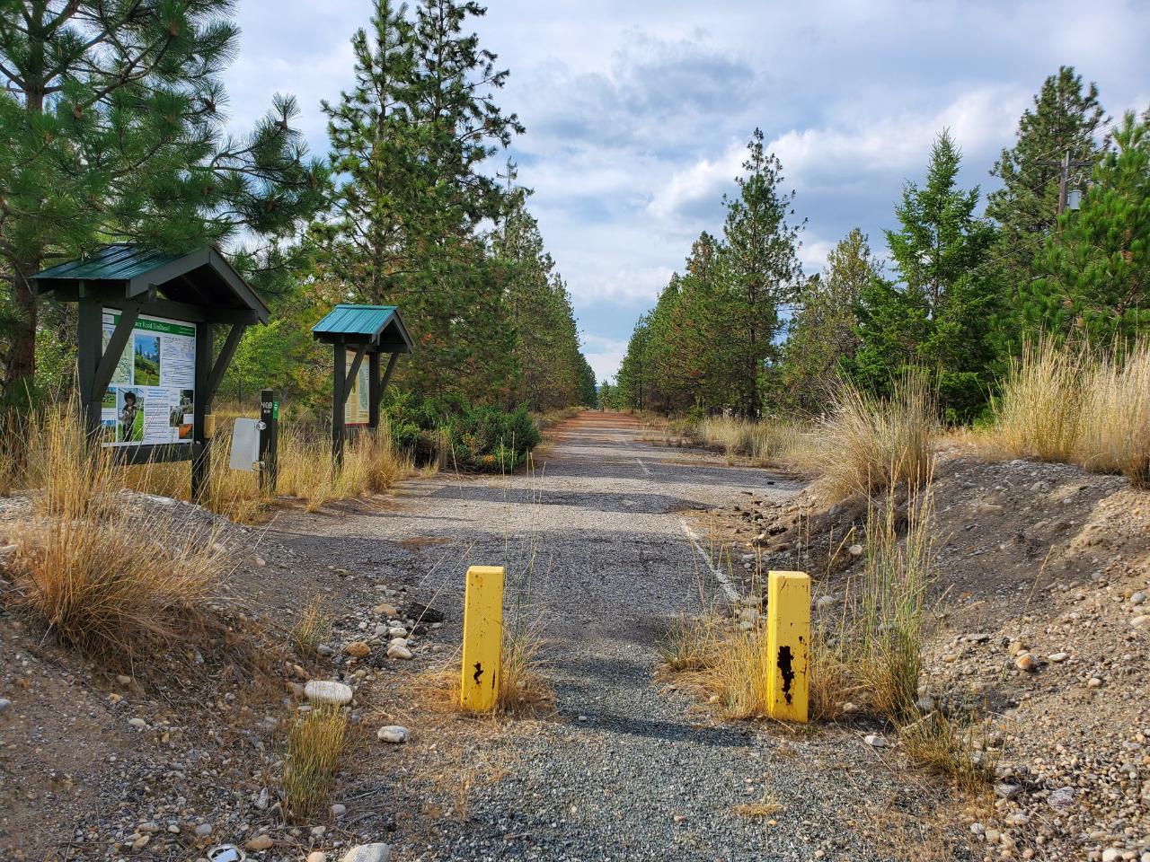 









Lot 37


LAURIER

Avenue,
Wardner,







BC
V0B 2J0

