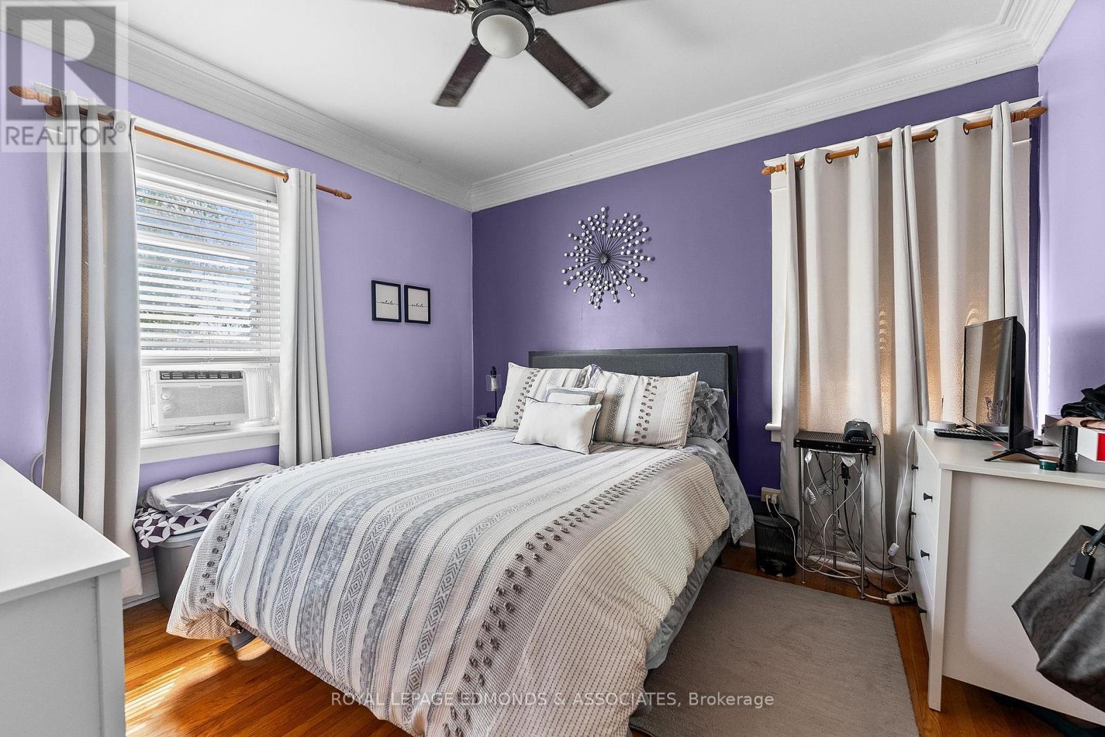 












403 MACKAY STREET

,
Pembroke,




Ontario
K8A1E3

