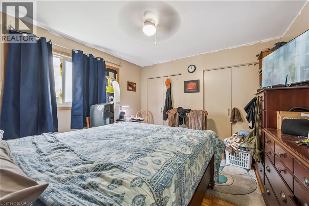 












101 SECORD Avenue

,
Kitchener,




Ontario
N2B2L3

