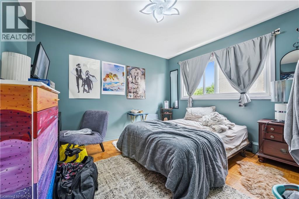 












101 SECORD Avenue

,
Kitchener,




Ontario
N2B2L3

