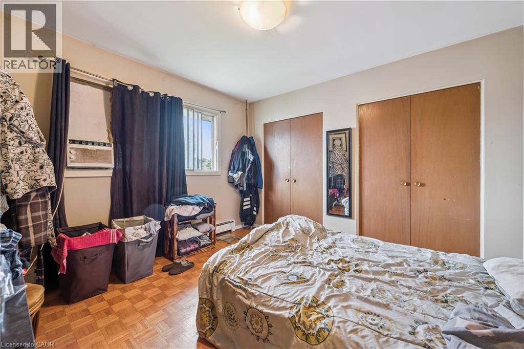 












101 SECORD Avenue

,
Kitchener,




Ontario
N2B2L3

