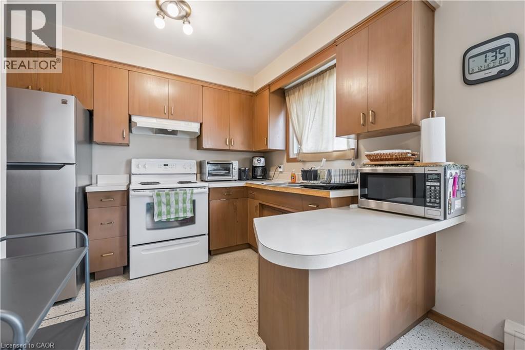 












101 SECORD Avenue

,
Kitchener,




Ontario
N2B2L3

