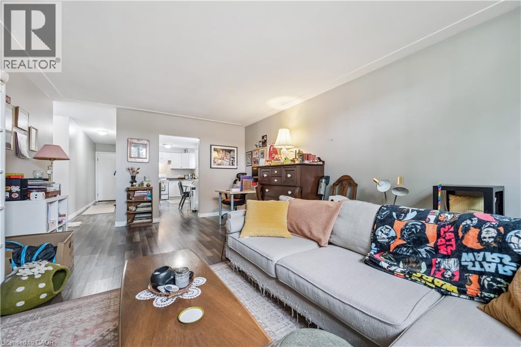












101 SECORD Avenue

,
Kitchener,




Ontario
N2B2L3

