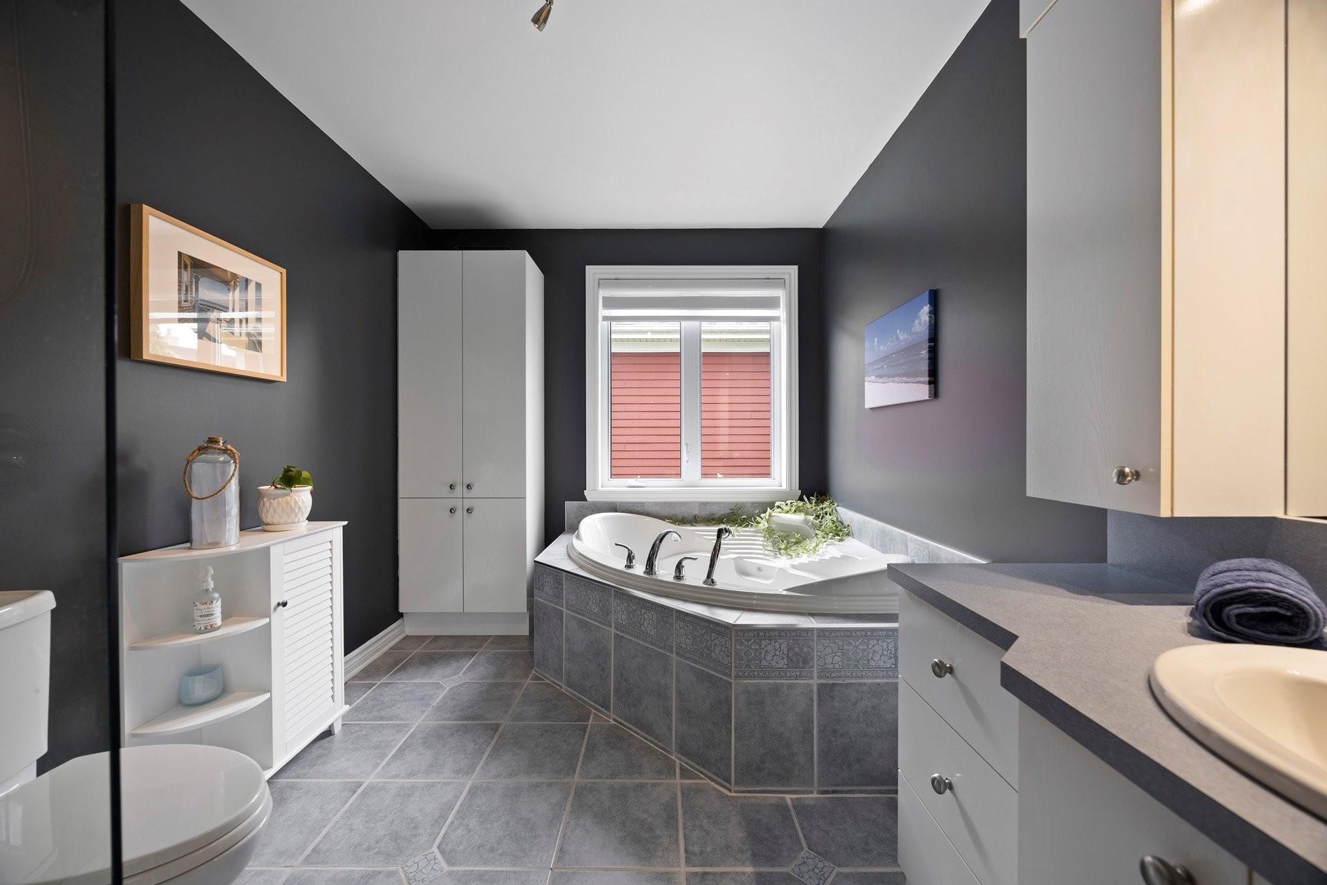 









11


Rue du Ruisseau

,
Salaberry-de-Valleyfield,




QC
J6S6T9

